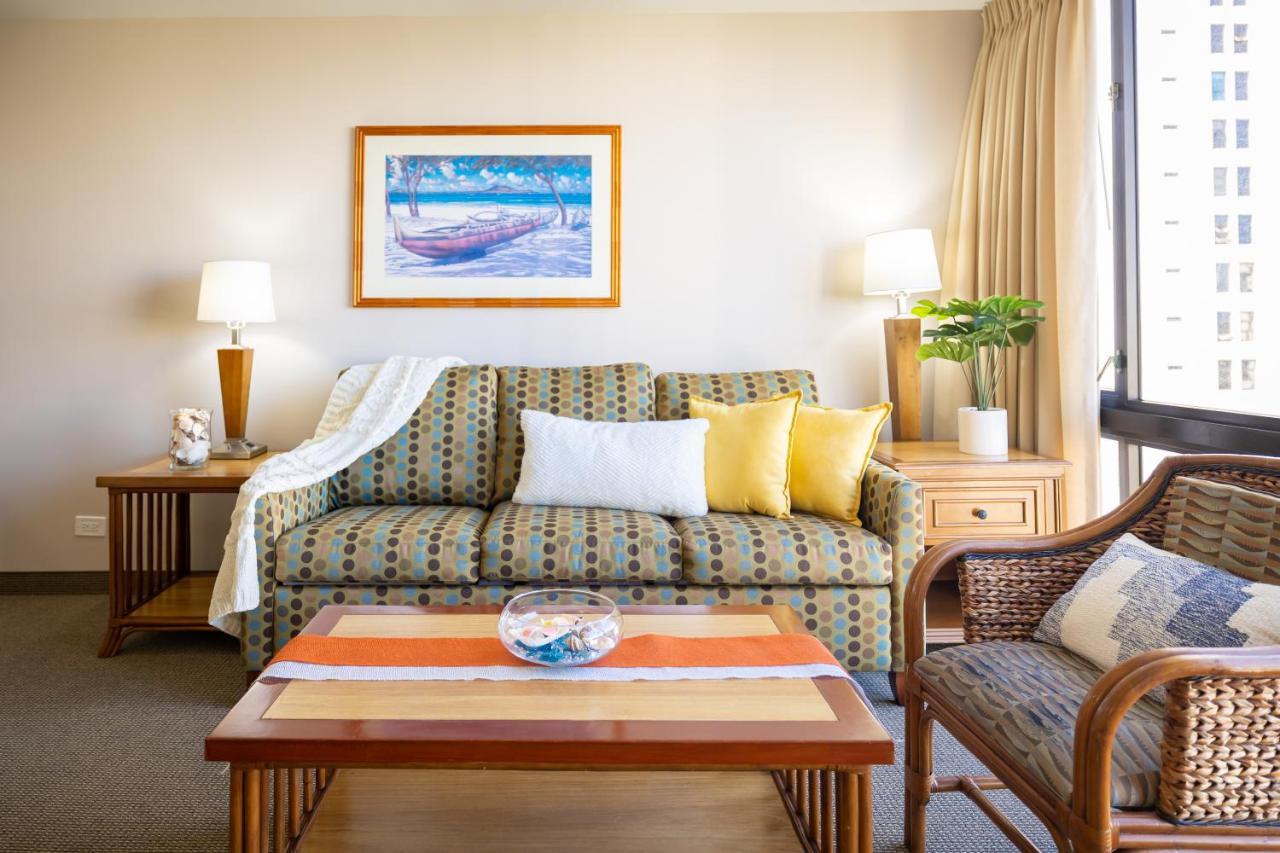 Beautiful Mountain View In Waikiki Sunset With Parking Apartment Honolulu Bagian luar foto