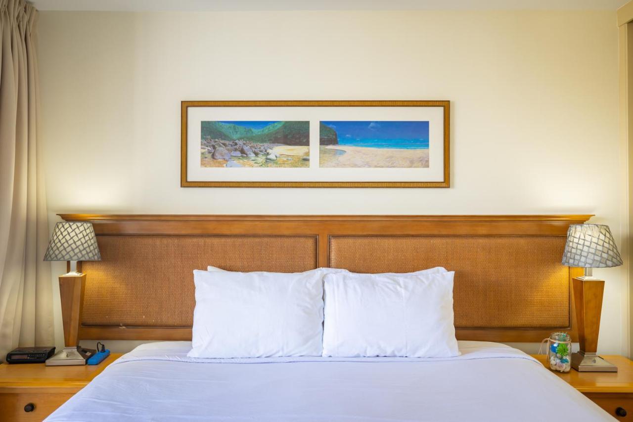 Beautiful Mountain View In Waikiki Sunset With Parking Apartment Honolulu Bagian luar foto