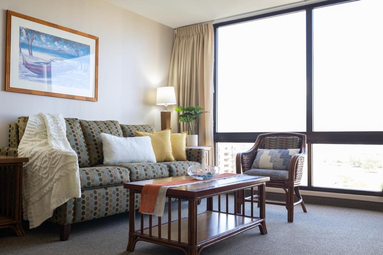 Beautiful Mountain View In Waikiki Sunset With Parking Apartment Honolulu Bagian luar foto