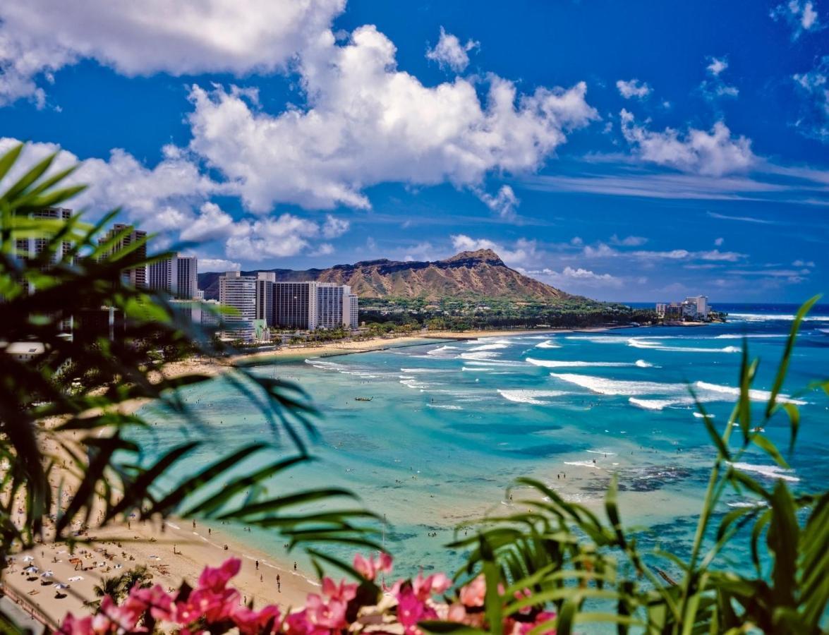 Beautiful Mountain View In Waikiki Sunset With Parking Apartment Honolulu Bagian luar foto